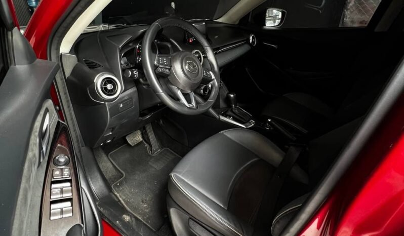 
								MAZDA 2 GRAND TOURING LX 1.5 AT full									