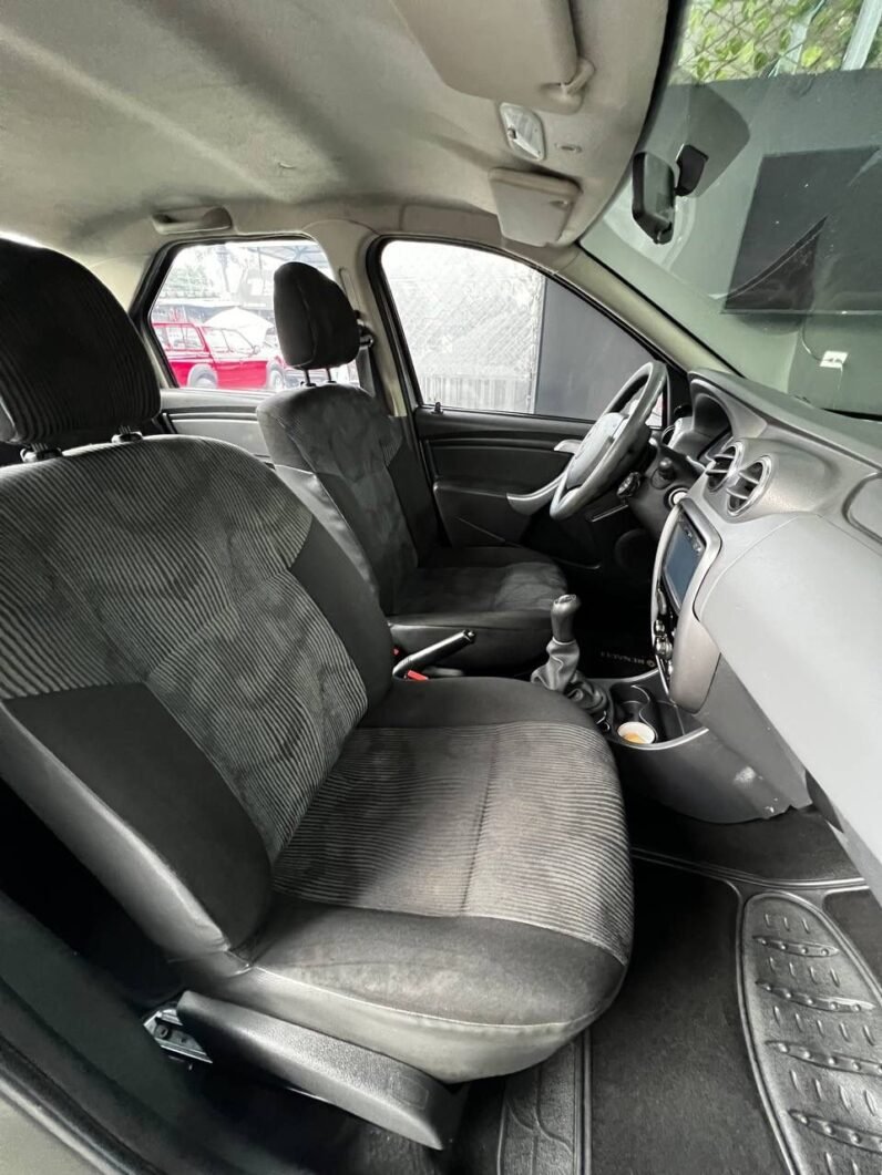 
								RENAULT LOGAN EXPRESSION MT 1.6 full									