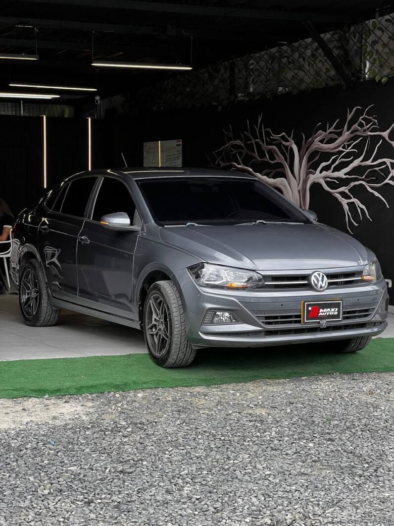 
								VOLKSWAGEN VIRTUS COMFORTLINE 1.6 AUT full									