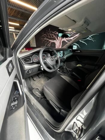VOLKSWAGEN VIRTUS COMFORTLINE 1.6 AUT