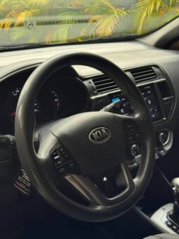
										KIA RIO UB EX HB 1.4 AT full									