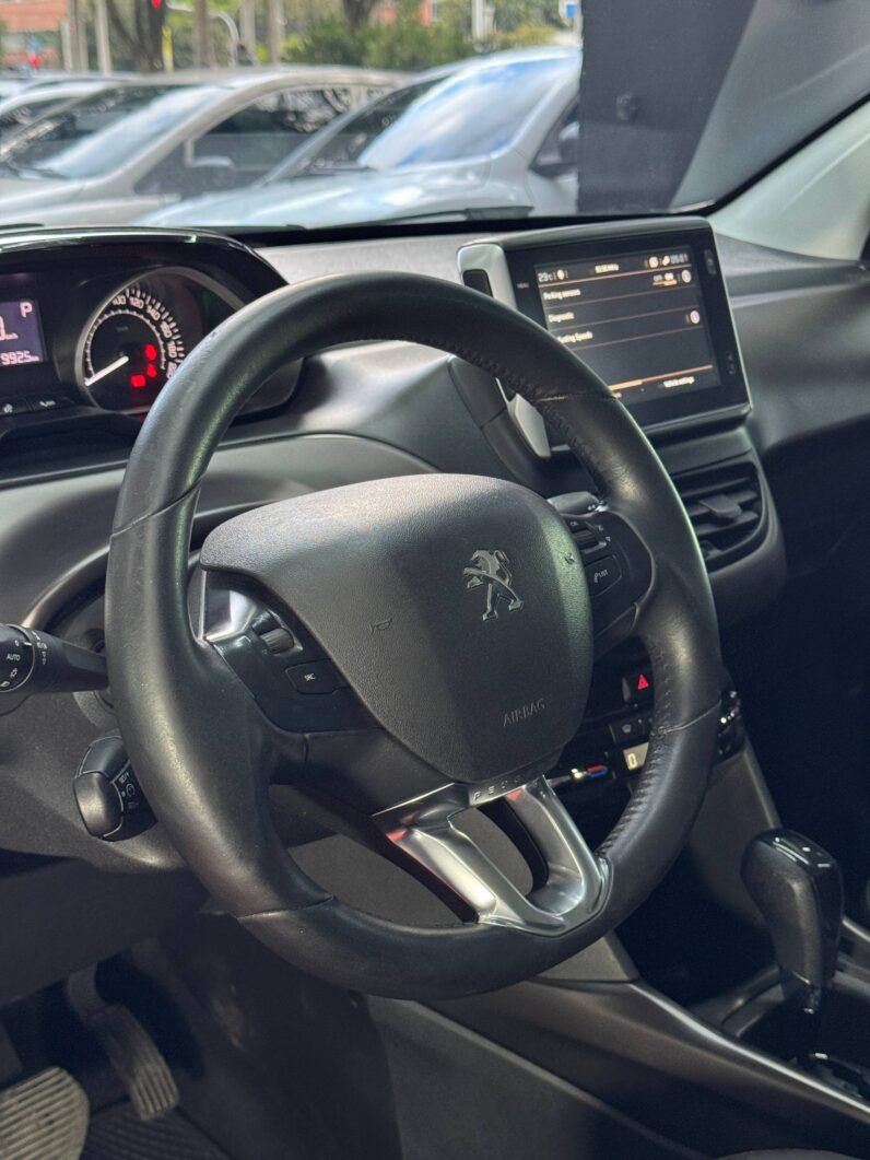
								PEUGEOT 2008 ACTIV 1.6 AUT full									