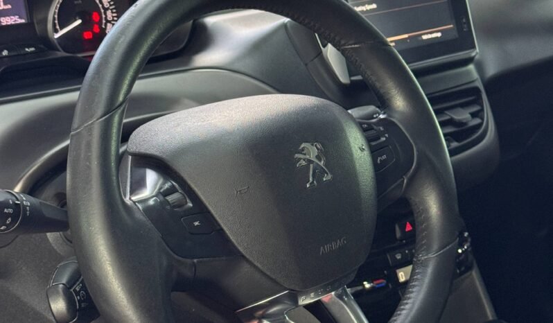 
								PEUGEOT 2008 ACTIV 1.6 AUT full									