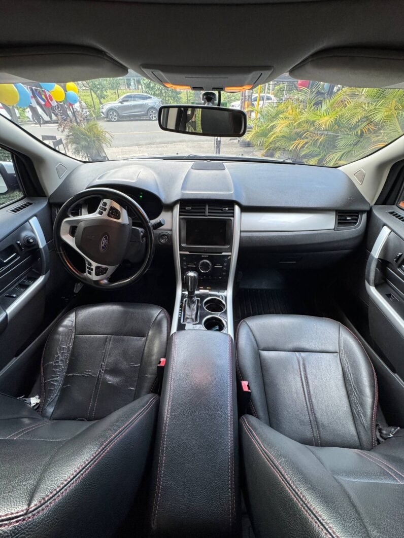 
								FORD EDGE LIMITED 3.5 AT 4X4 full									