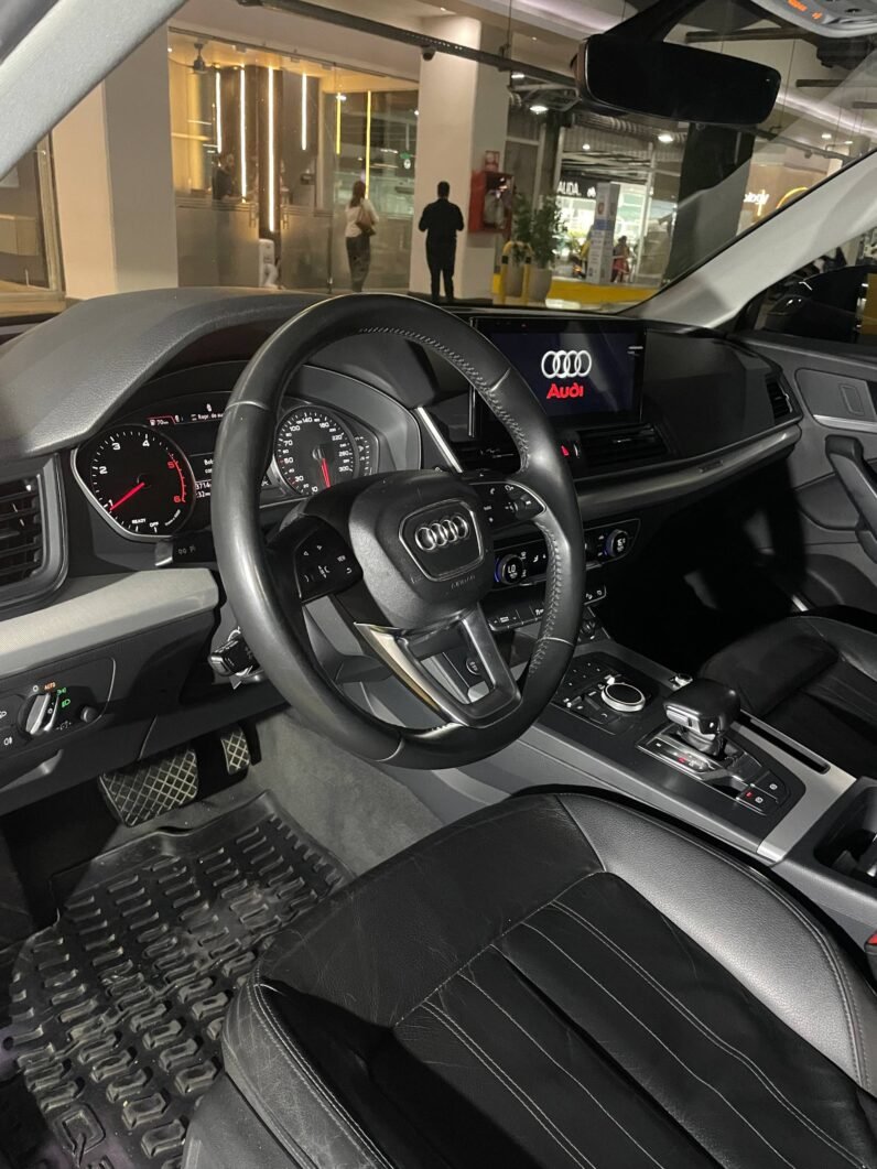 
								AUDI Q5 2.0 TDI QUATTRO AMBITION TP full									