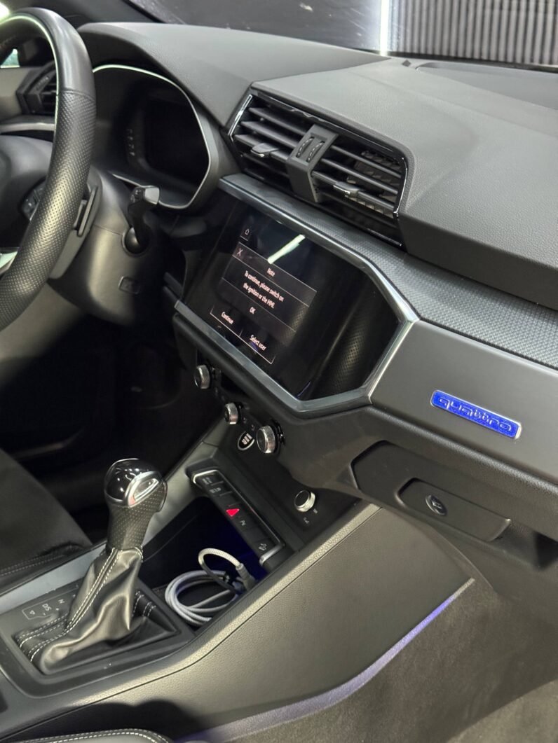 
								AUDI Q3 SPORTBACK AT 4X4 full									