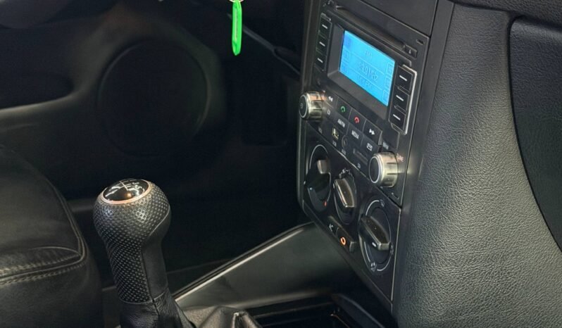 
								VOLKSWAGEN JETTA CLASSIC EUROPA MT 2.0 full									