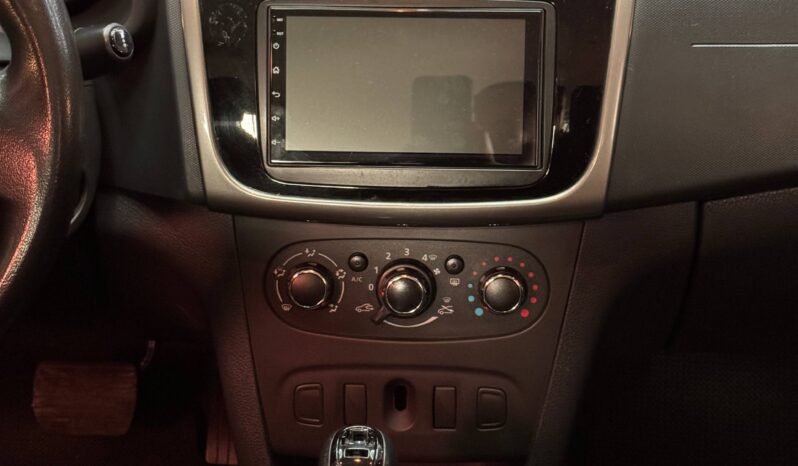 
								RENAULT LOGAN EXPRESSION AUT 1.6 full									