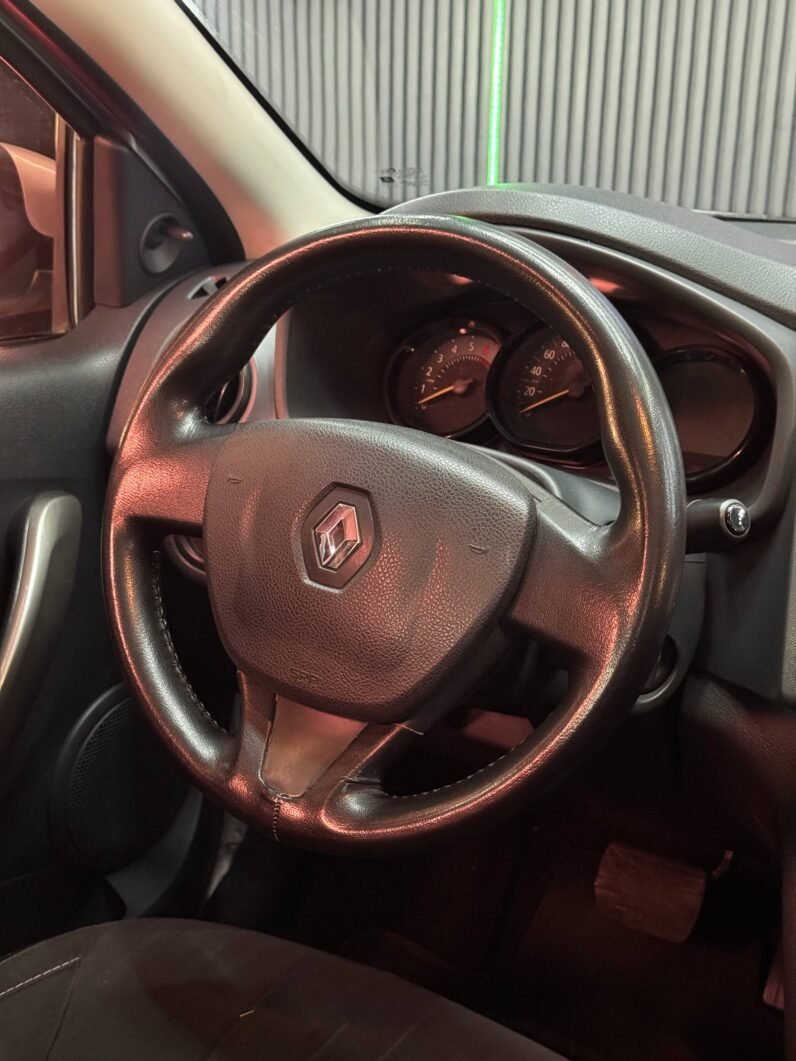 
								RENAULT LOGAN EXPRESSION AUT 1.6 full									