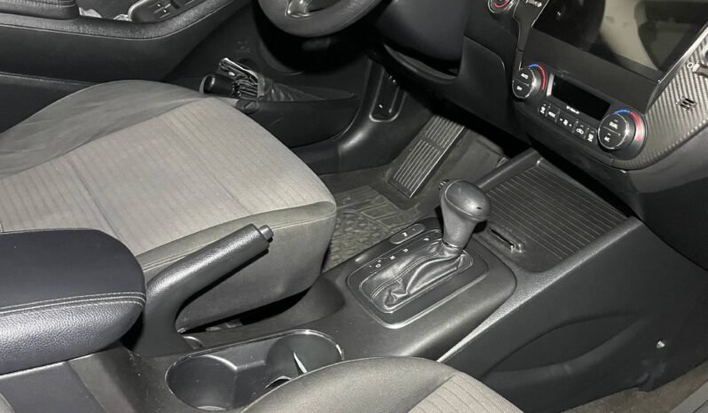 
								KIA CERATO PRO EX 1.6 AT full									