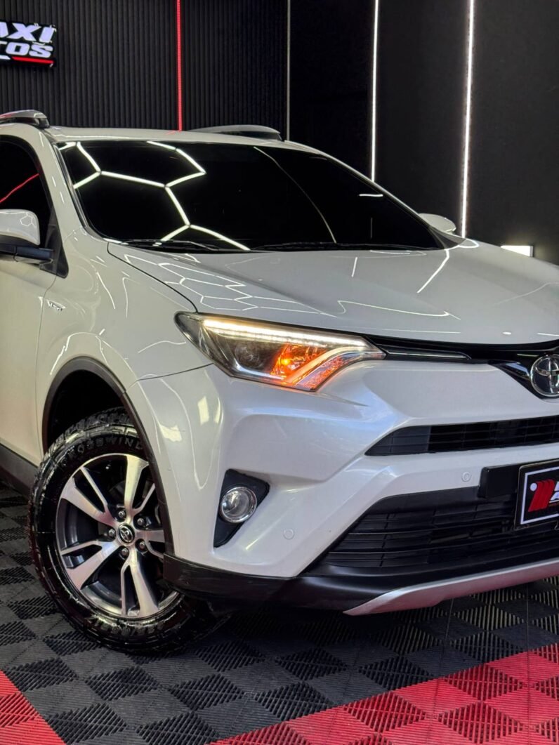 
								TOYOTA RAV4 STREET 2.0L AT 4×2 full									
