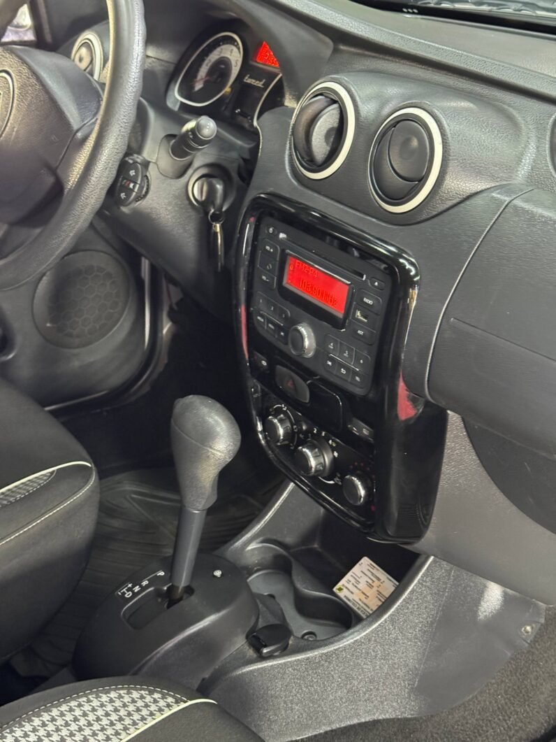 
								RENAULT SANDERO DYNAMIQUE AT 1.6 full									