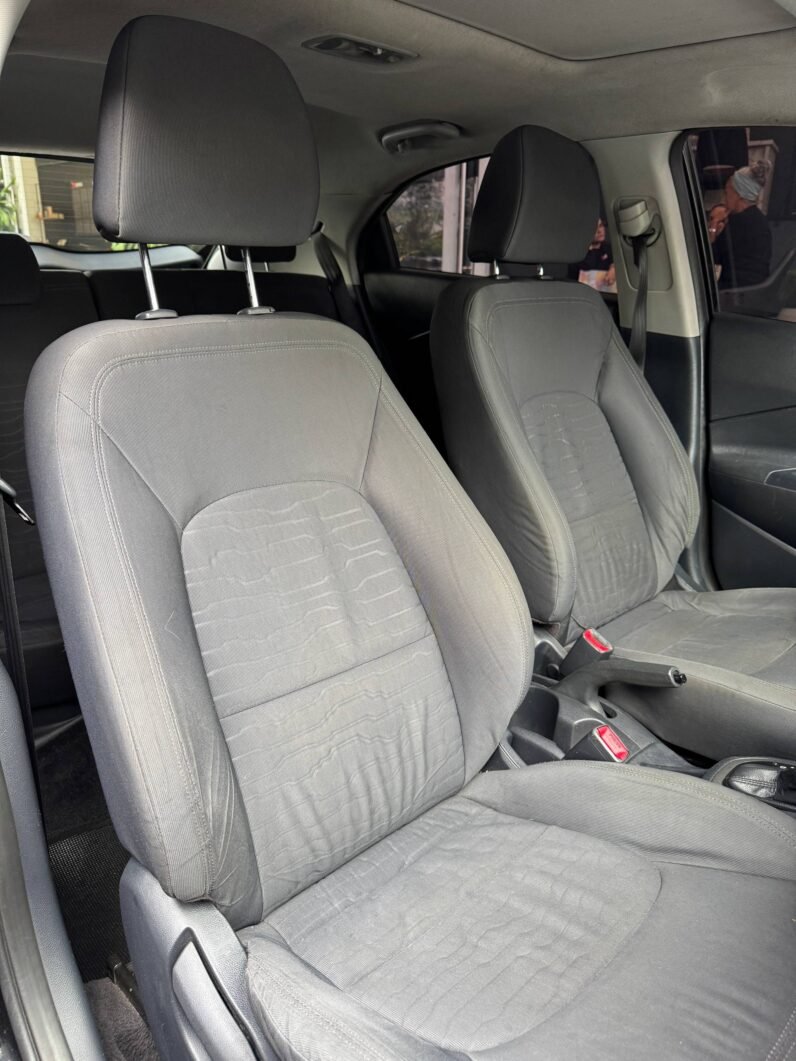 
								KIA RIO UB EX HB 1.4 AT full									