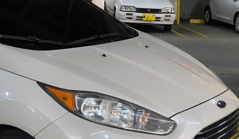 
								FORD FIESTA TITANIUM AT 1.6 full									