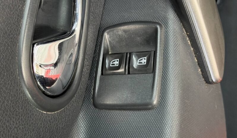 
								RENAULT STEPWAY DYNAMIQUE MT 1.6 full									