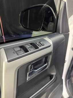 
										TOYOTA 4RUNNER SR5 4.0 AT 4X4 full									