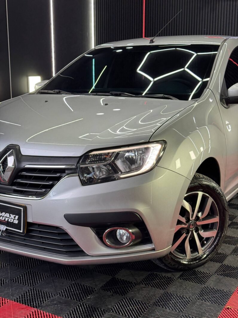 
								RENAULT SANDERO LIFE+ 1.6 MT full									