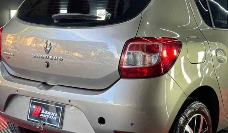 
								RENAULT SANDERO TRIPADVISOR MT 1.6 full									