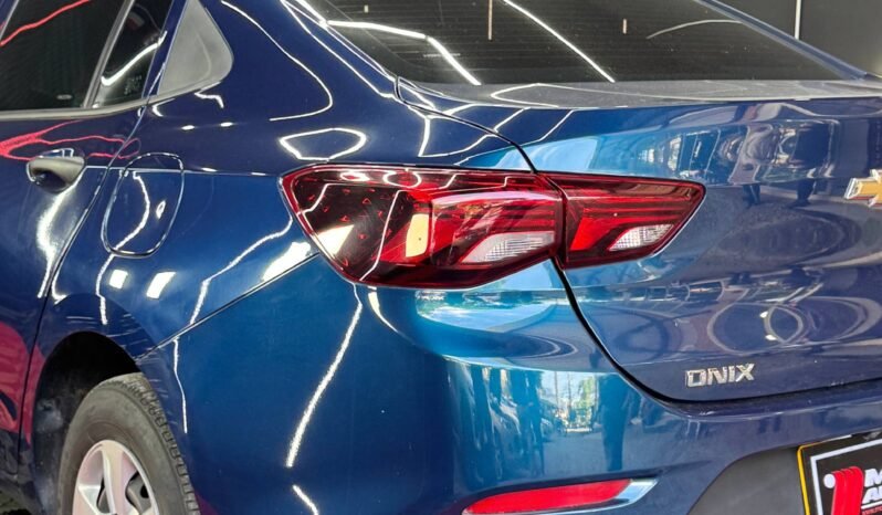 
								CHEVROLET ONIX LT TURBO 1.0 SEDAN AT full									