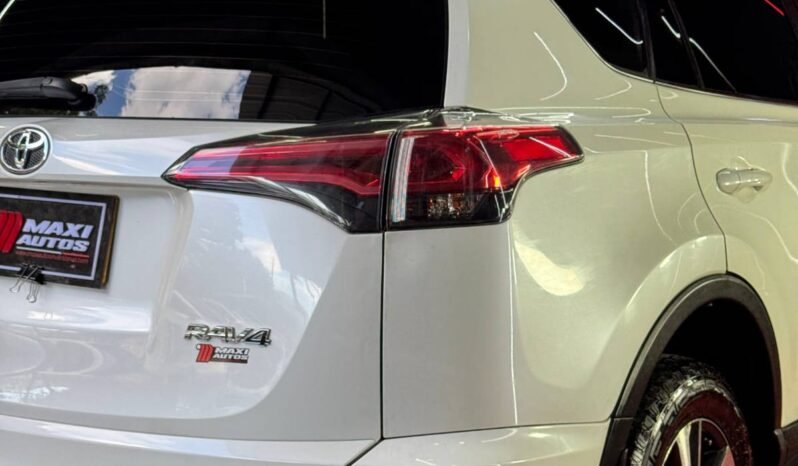 
								TOYOTA RAV4 STREET 2.0L AT 4×2 full									