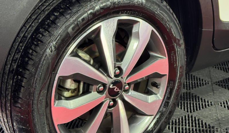
								KIA STONIC ZENITH 2023 HIBRIDA MEC full									