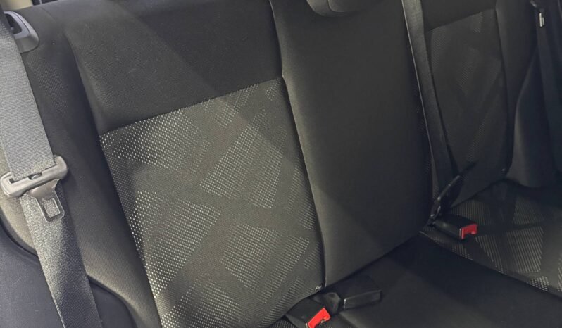 
								FIAT MOBI EASY MT 1.0L full									