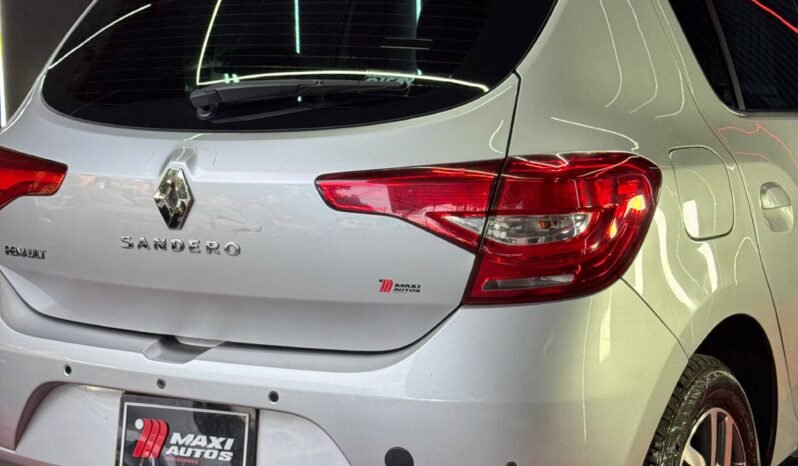 
								RENAULT SANDERO LIFE+ 1.6 MT full									