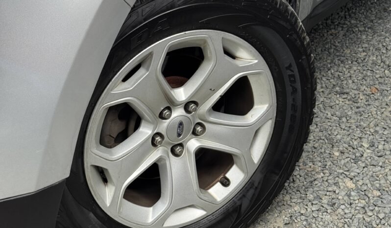 
								FORD EDGE LIMITED 3.5 AT 4X4 full									
