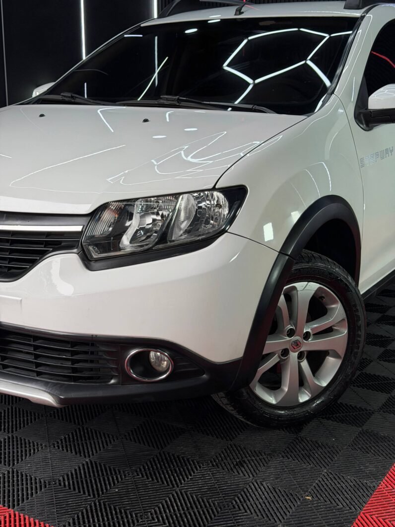 
								RENAULT STEPWAY DYNAMIQUE MT 1.6 full									