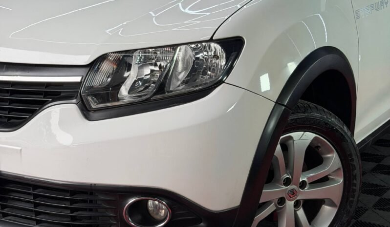
								RENAULT STEPWAY DYNAMIQUE MT 1.6 full									