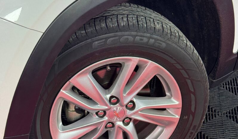 
								CHEVROLET TRACKER LS MT 1.2 TURBO full									