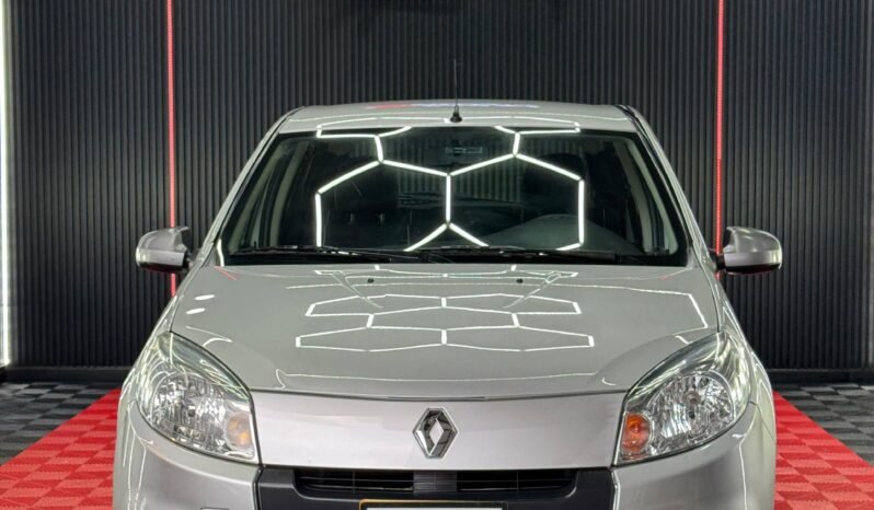 
								RENAULT SANDERO DYNAMIQUE AT 1.6 full									