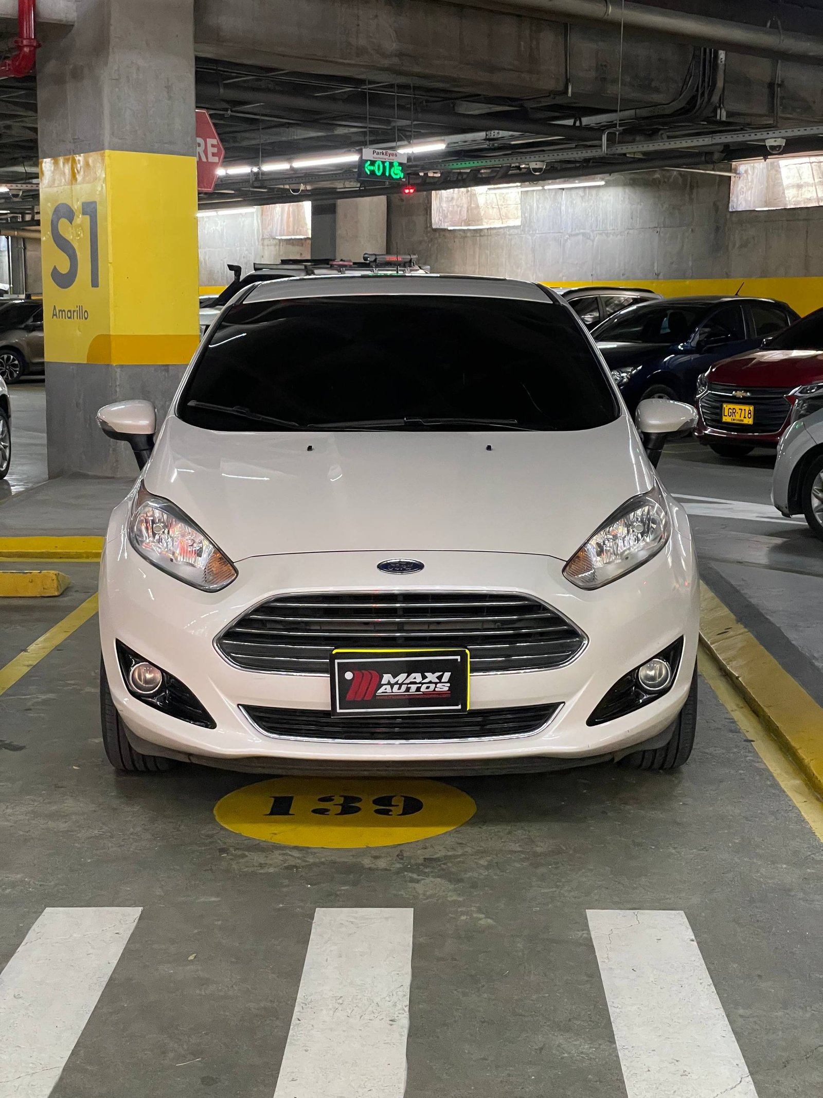 FORD FIESTA TITANIUM AT 1.6