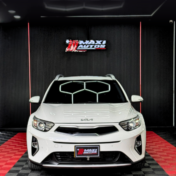KIA STONIC ZENITH 2023 HIBRIDA MEC