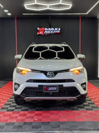 TOYOTA RAV4 STREET 2.0L AT 4×2