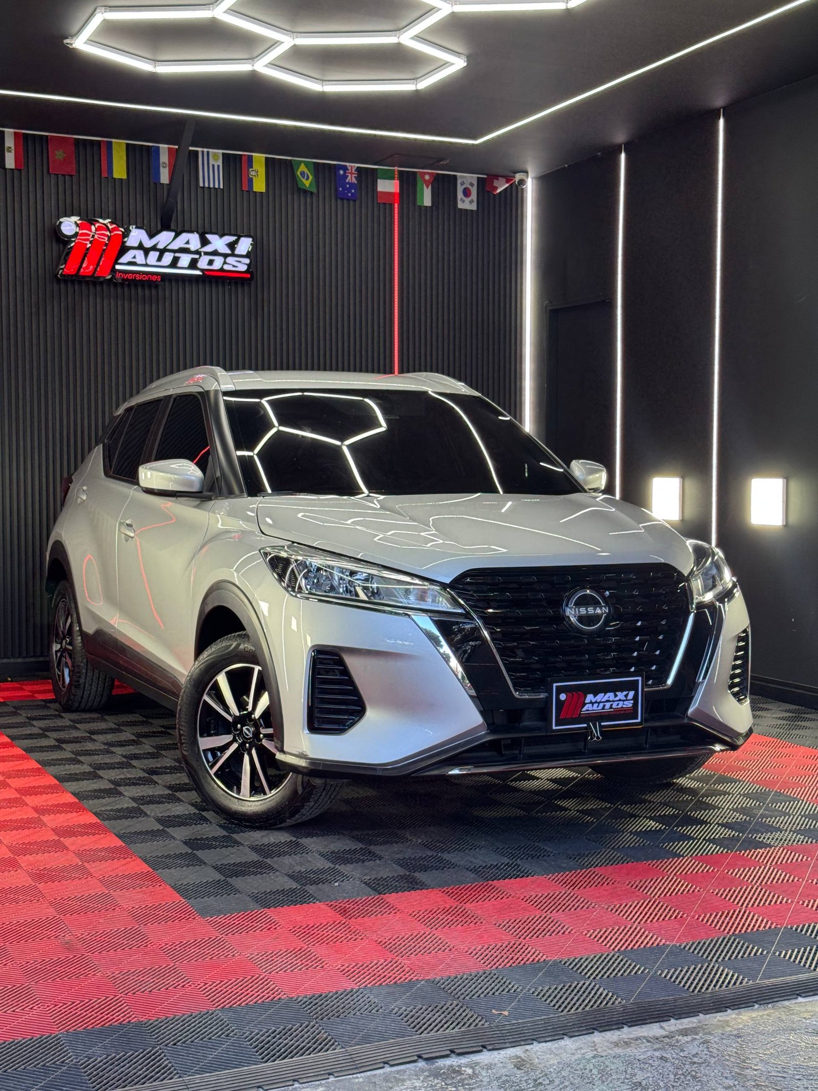 NISSAN KICKS SENSE 1.6L MT