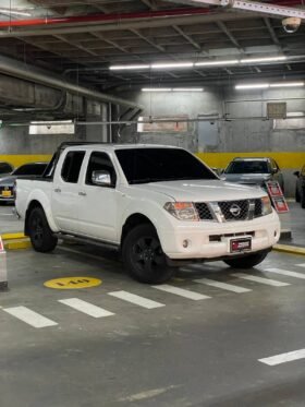 NISSAN NAVARA TURBO 4X4 2.5 AT
