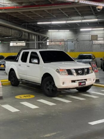 NISSAN NAVARA TURBO 4X4 2.5 AT