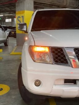NISSAN NAVARA TURBO 4X4 2.5 AT