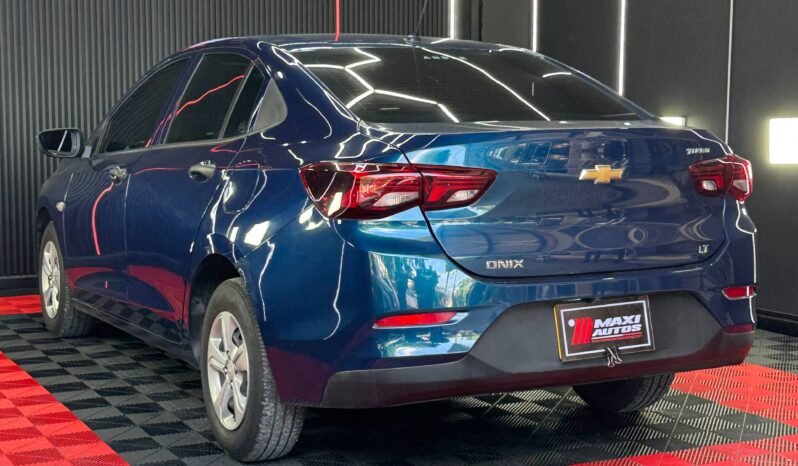 
								CHEVROLET ONIX LT TURBO 1.0 SEDAN AT full									