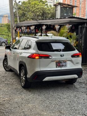 TOYOTA COROLLA CROSS XEI HYBRID 1.8 AT