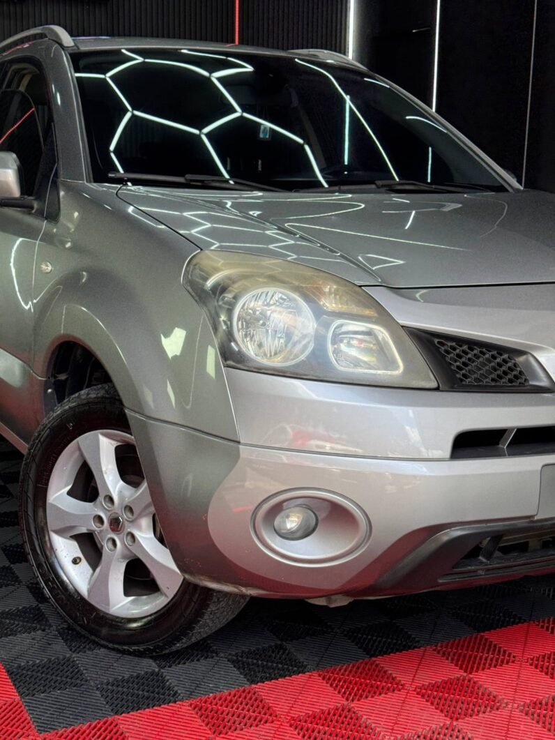 
								RENAULT KOLEOS DYNAMIQUE AT 2.5 4X4 full									
