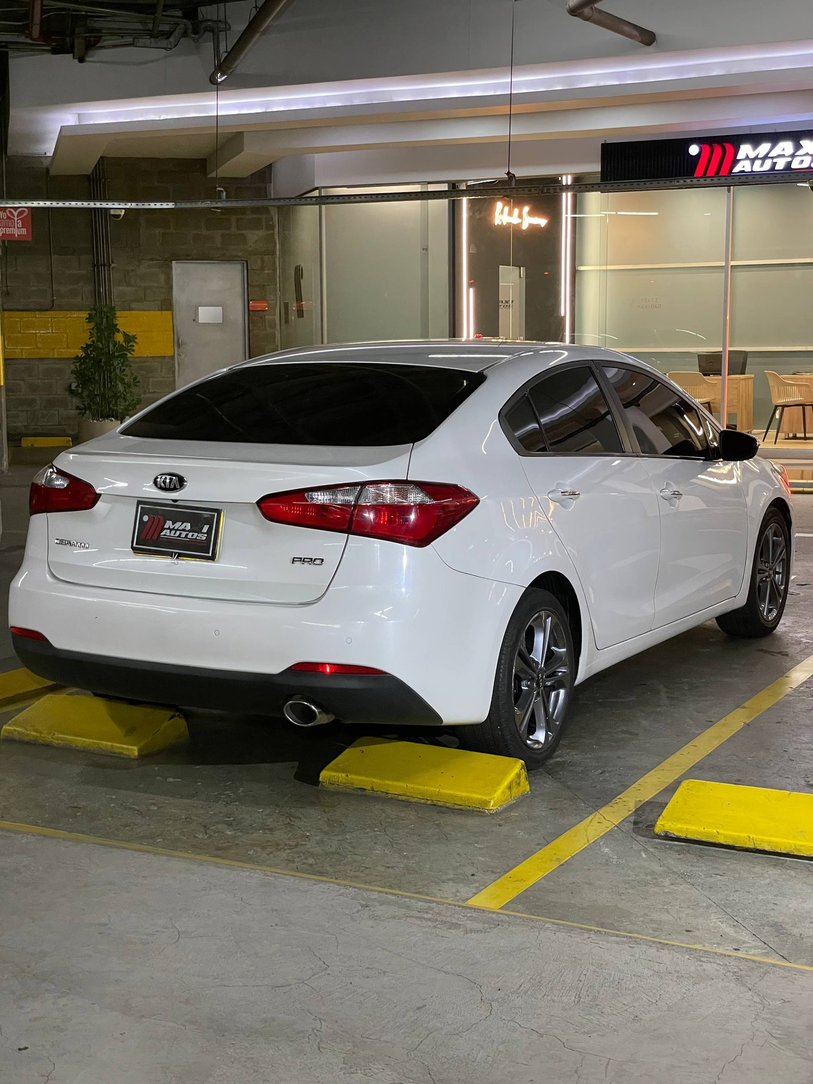 KIA CERATO PRO EX 1.6 AT