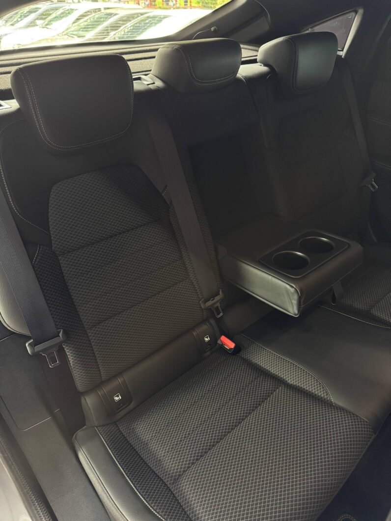 
								RENAULT ARKANA TECHNO 1.3L HIBRIDO full									