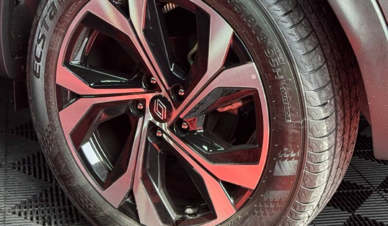 
								RENAULT ARKANA TECHNO 1.3L HIBRIDO full									