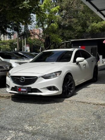 MAZDA 6 Grand Touring AT 2.5