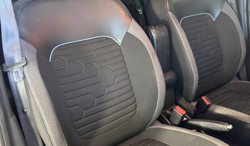 
								RENAULT DUSTER INTENS CVT 1.3T 4X2 full									