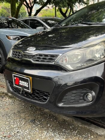 KIA RIO UB EX HB 1.4 AT