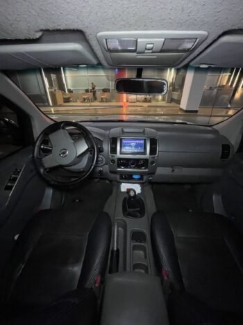 NISSAN NAVARA TURBO 4X4 2.5 AT