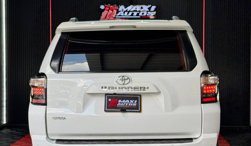 
								TOYOTA 4RUNNER SR5 4.0 AT 4X4 full									